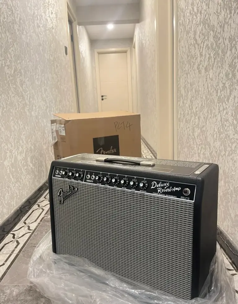 Ampli Fender Deluxe Reverb à lampes