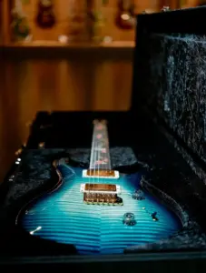 Guitares PRS : le haut de gamme polyvalent